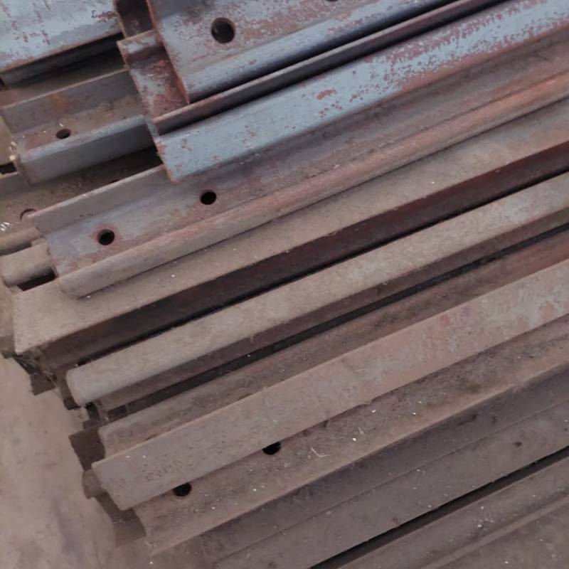 Pabrik Besi Rel R12 Harga Ekonomis Dan Fleksibel - GERAI BAJA INDONESIA